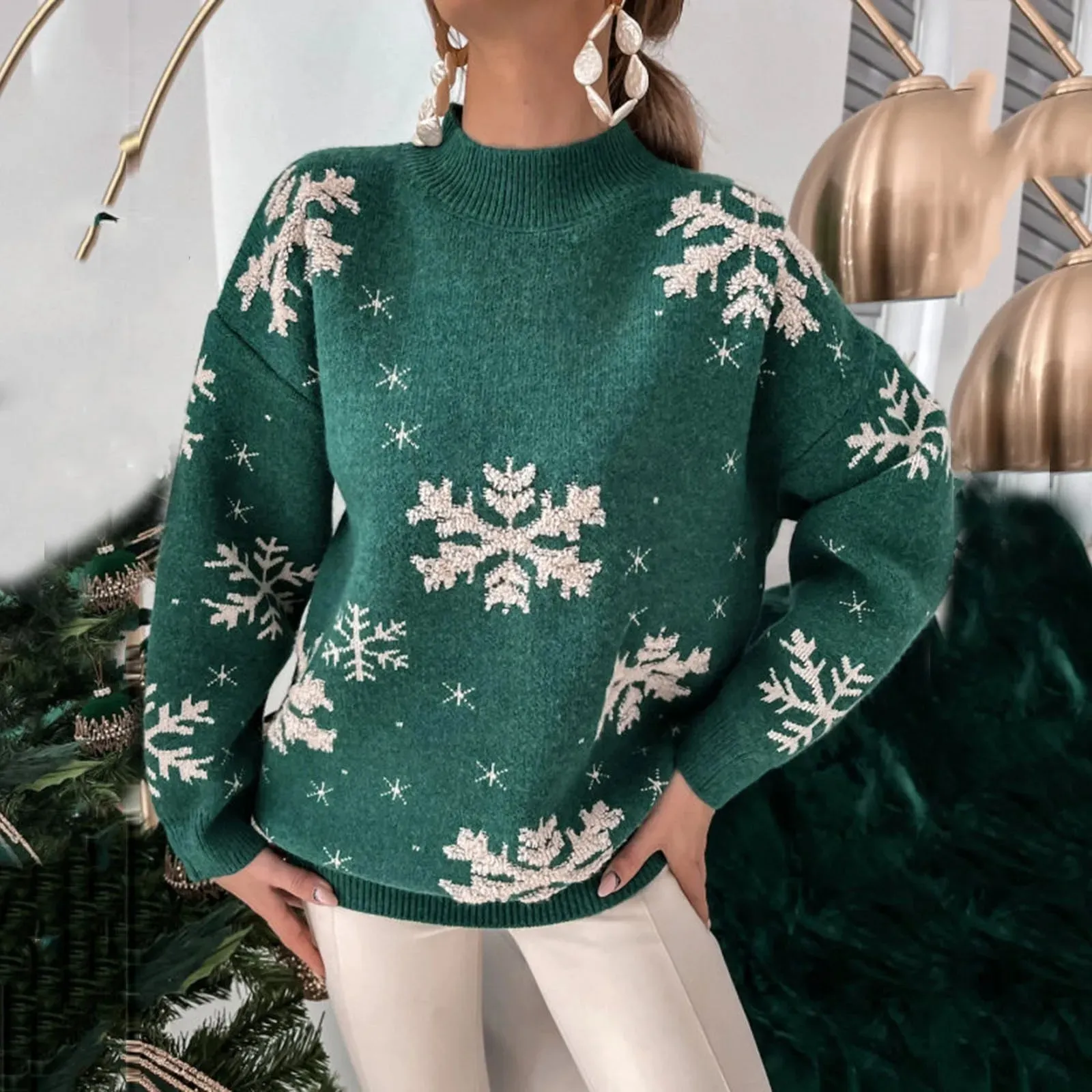 Christmas Snowflake Print Oversized Sweater with Full Sleeves