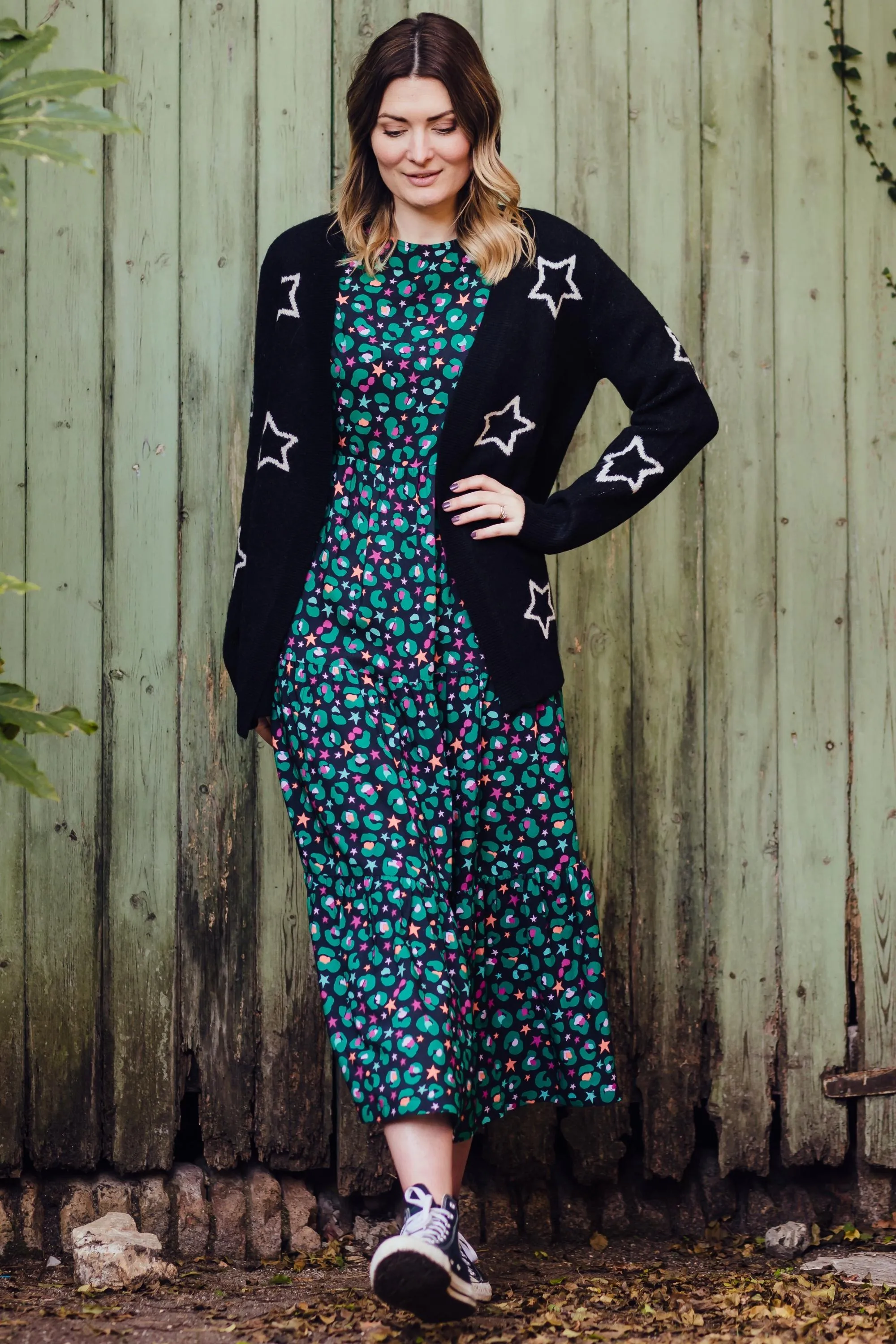 Laura Cardigan - Black, Star Silhouette