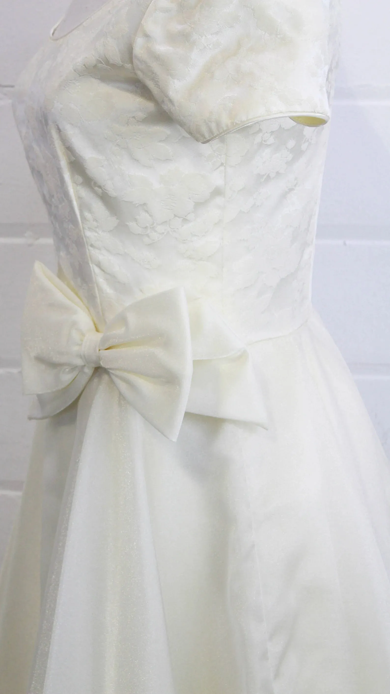 Vintage 90s does 50s White Formal Dress/ Sparkly Organza Wedding Dress, Small